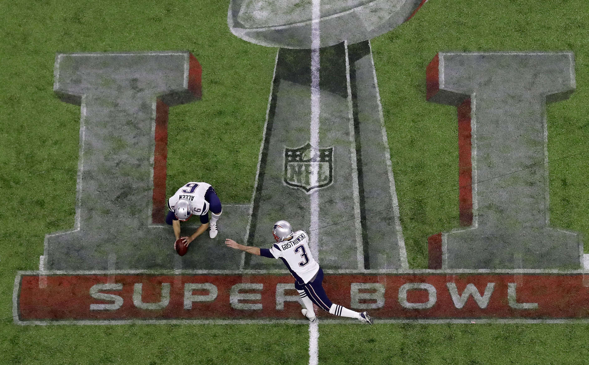 New England Patriots' Stephen Gostkowski attempts a field goal against the Atlanta Falcons during the second half of the NFL Super Bowl 51 football game Sunday, Feb. 5, 2017, in Houston. (AP Photo/Tim Donnelly)