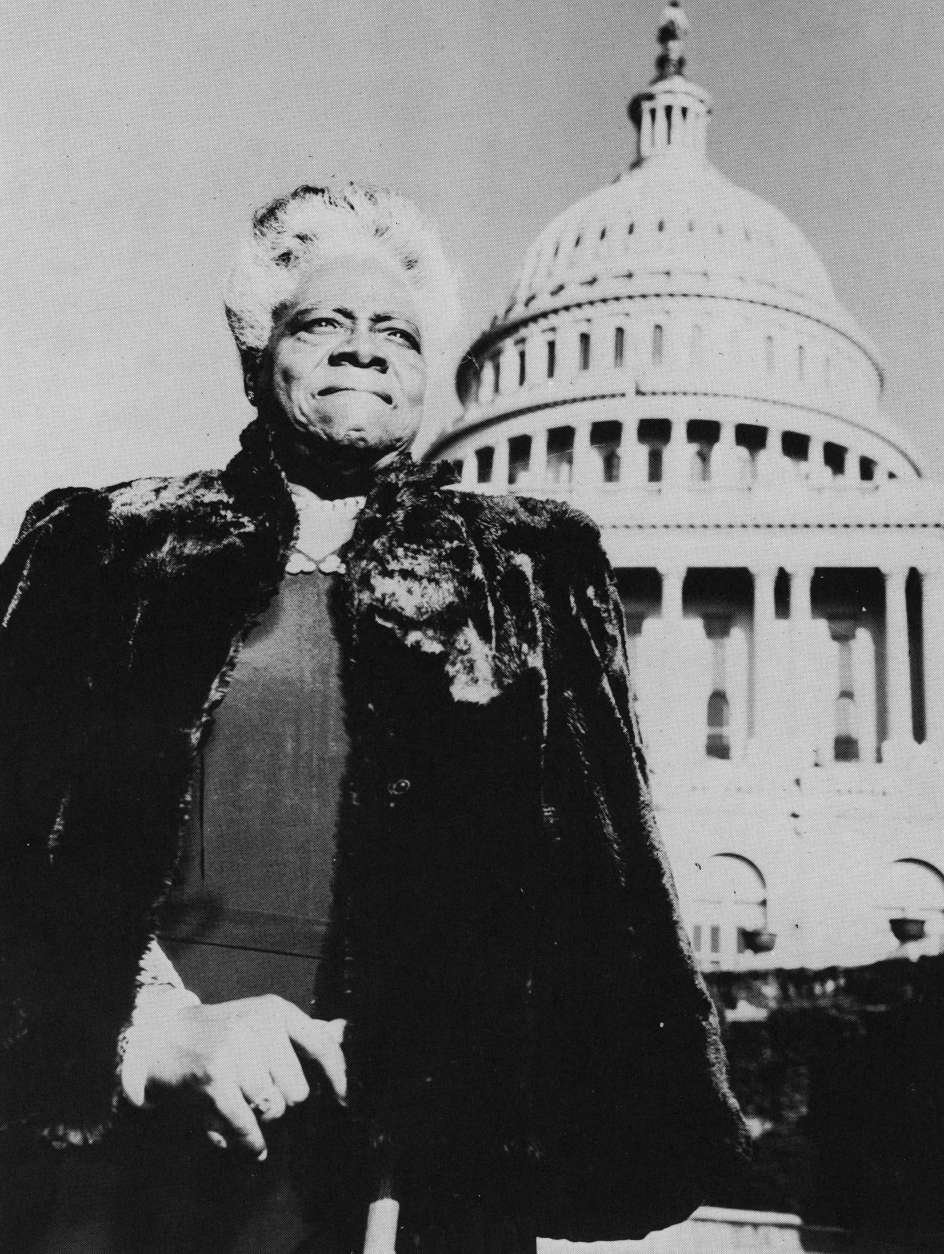 Portrait of American educator and activist Mary McLeod Bethune (1875 - 1955) with the United States Capital Building in the background, circa 1950. (Photo by Hulton Archive/Getty Images)