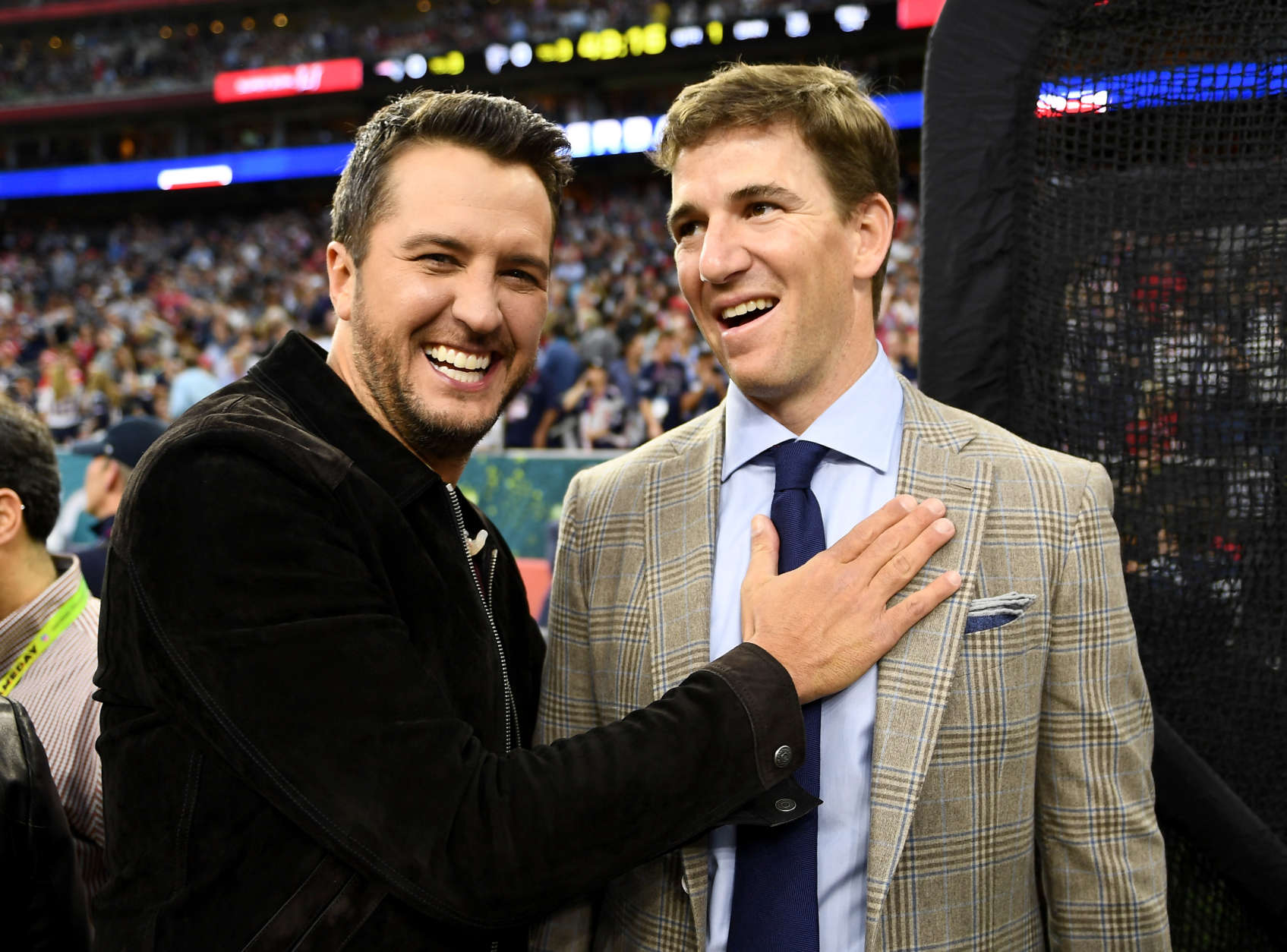 HOUSTON, TX - FEBRUARY 05:  Musician Luke Bryan and NFL player Eli Manning attend Super Bowl LI at NRG Stadium on February 5, 2017 in Houston, Texas.  (Photo by Larry Busacca/Getty Images)