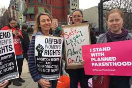 Saturday's anti-abortion rally drew counterprotesters as well. (WTOP/Jenny Glick)