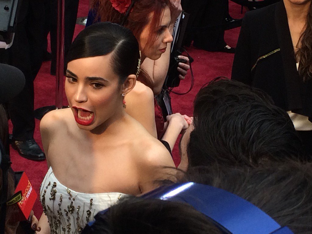 Sofia Carson on the Oscars red carpet. (WTOP/Jason Fraley)
