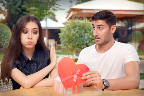 Cheapskate or money-smart? Navigate these sticky Valentine’s Day situations