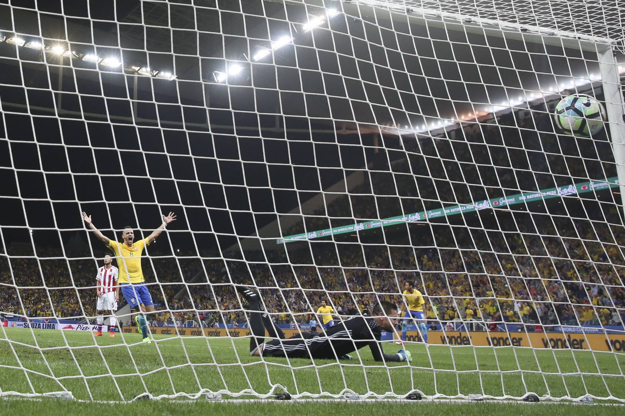 Motivated Brazil becomes 1st to qualify for 2018 World Cup