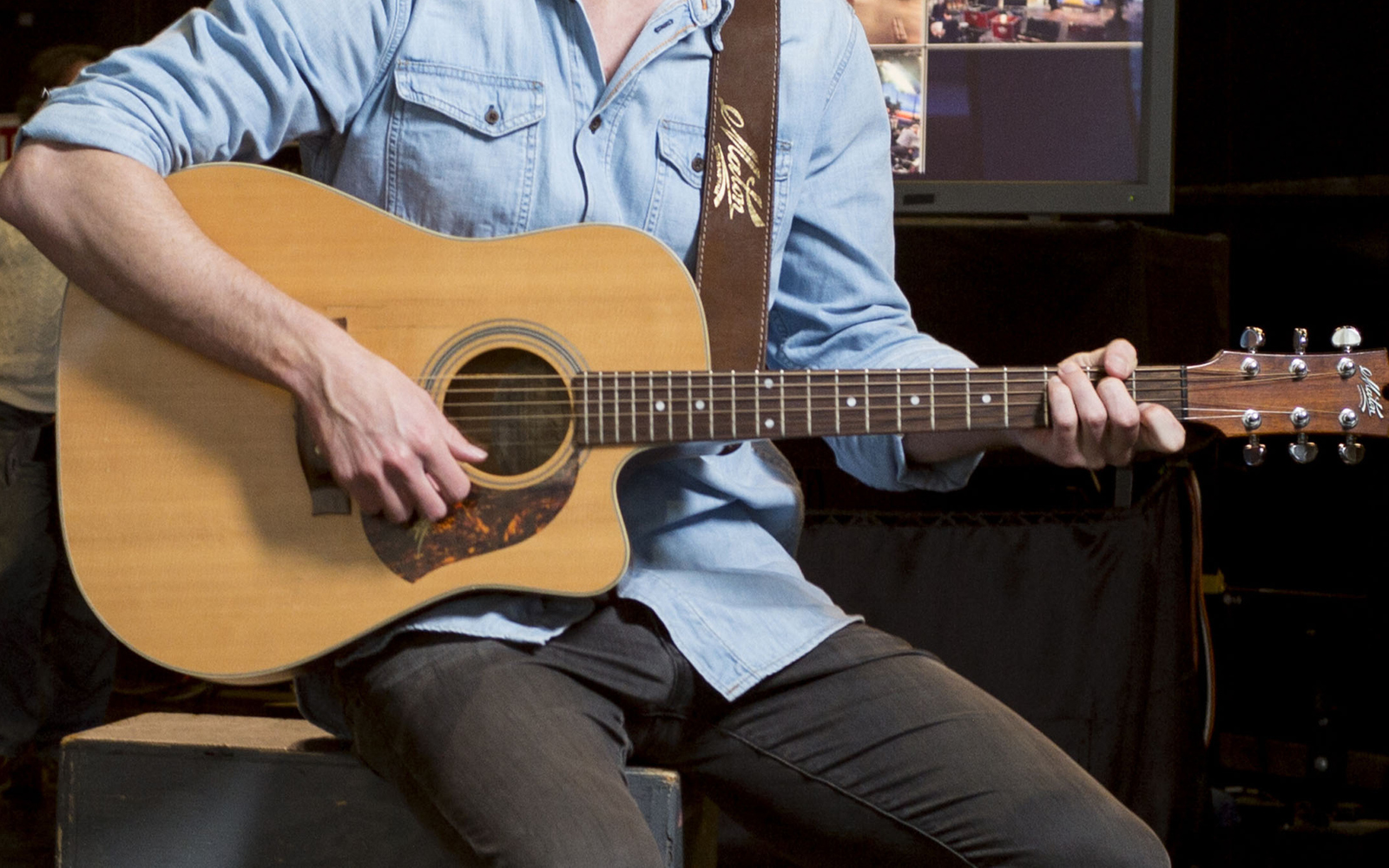 In this April 14, 2015 photo, Australian singer-songwriter Vance Joy poses for a portrait in New York. Joy released his debut album, “Dream Your Life Away,” last year, and he recorded some vocals and drum tracks in a tree house at the studio of Ryan Hadlock, best known for his work with the Lumineers. (Photo by Drew Gurian/Invision/AP)
