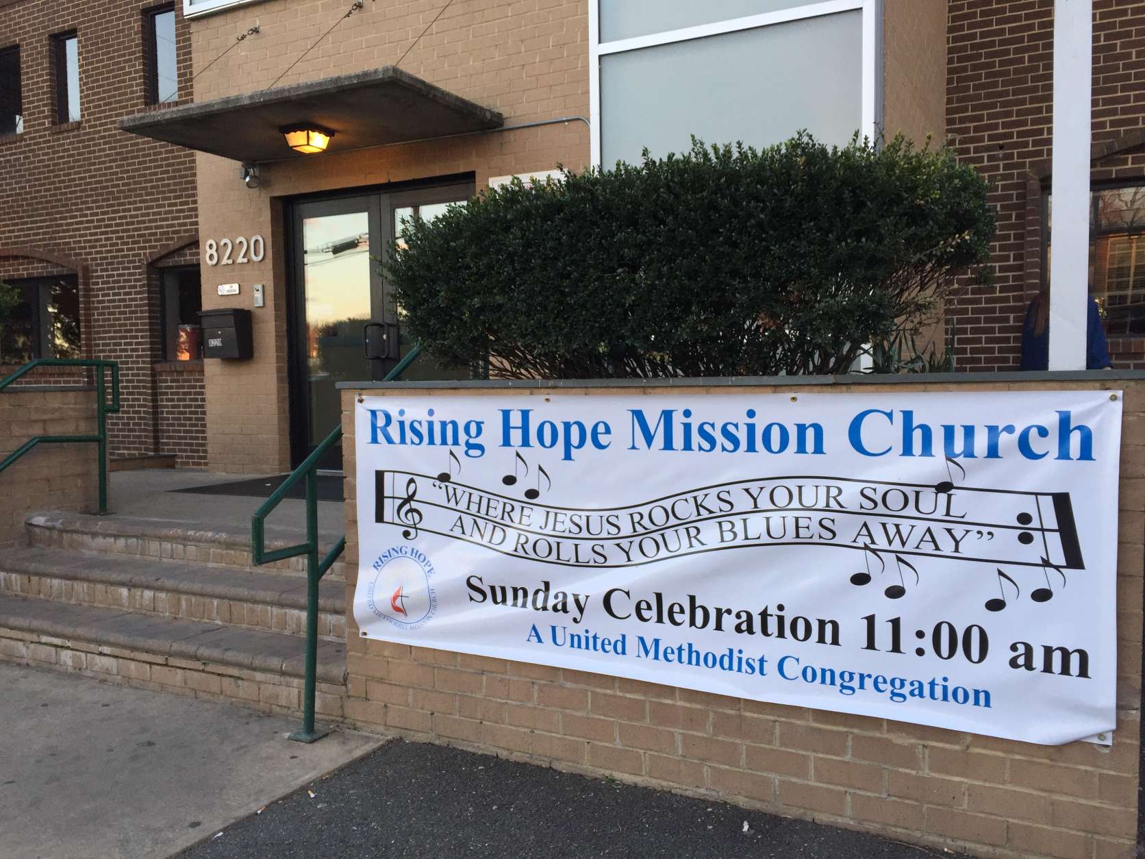 State, local and national lawmakers gathered Thursday at Rising Hope Mission Church in Alexandria to show support for immigrants. Last month, several people were reportedly arrested by ICE after leaving a church-run shelter. (WTOP/Michelle Basch)