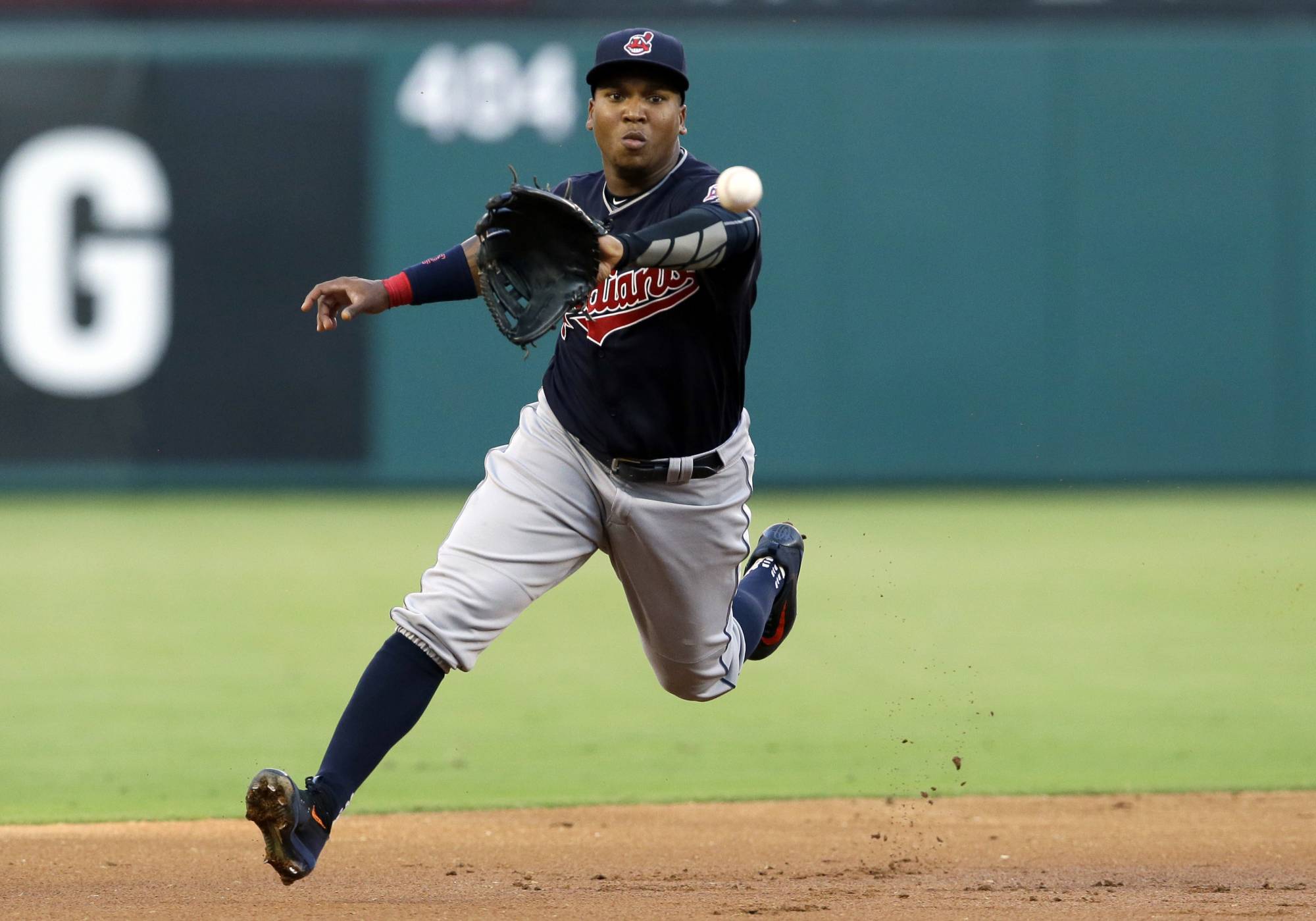 Indians sign INF Ramirez to 5-year, $26 million contract
