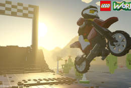 Lego Worlds is fun, but buggy -- and not in the driving sense. (Warner Bros. Interactive)