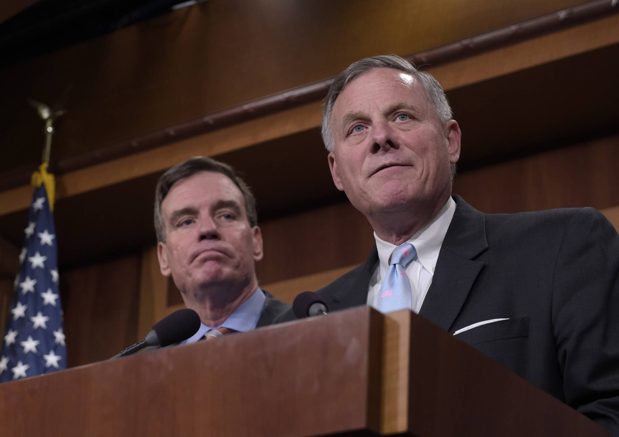 Senate intel leaders pledge Russia probe cooperation