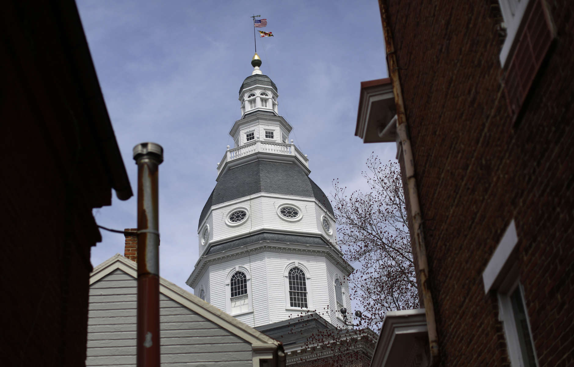 This April 8, 2014 photo shows the Maryland State House dome standing above buildings in Annapolis.  (AP Photo/Patrick Semansky)