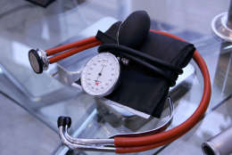 LUENEBURG, GERMANY - APRIL 01:  A stethoscope seen at a doctor's office on April 1, 2006 in Lueneburg, Germany. (Photo Illustration by Andreas Rentz/Getty Images)