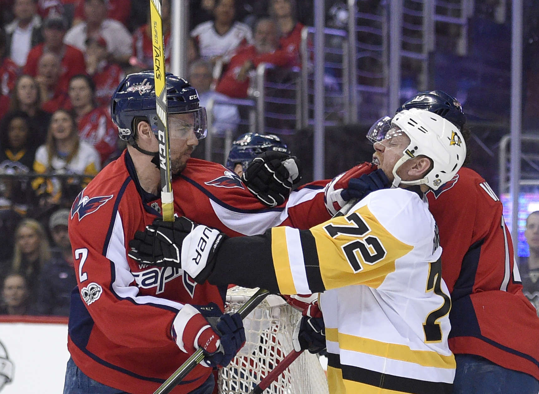 Washington Capitals defenseman Matt Niskanen (2) scuffles with Pittsburgh Penguins right wing Patric Hornqvist (72), of Sweden, during the first period of Game 1 in an NHL Stanley Cup hockey second-round playoff series, Thursday, April 27, 2017, in Washington. (AP Photo/Nick Wass)