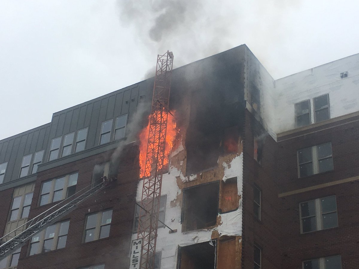 The photo shows the fire visible from the 6th floor extending to the 7th floor and the roof. (Courtesy Mark Brady)