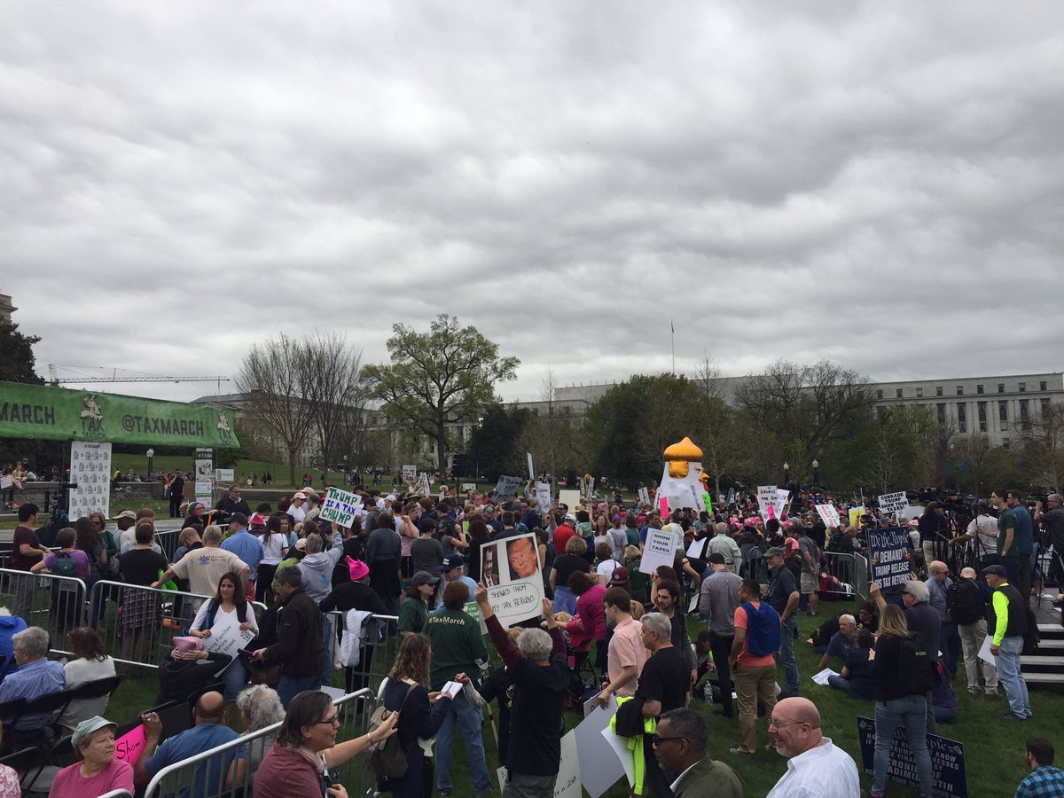 Tax Day protesters wanted President Trump to release his tax returns. (WTOP/John Domen)