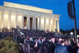 People filled into the Lincoln Memorial for an early Easter sunrise service in D.C. (WTOP/Dennis Foley)