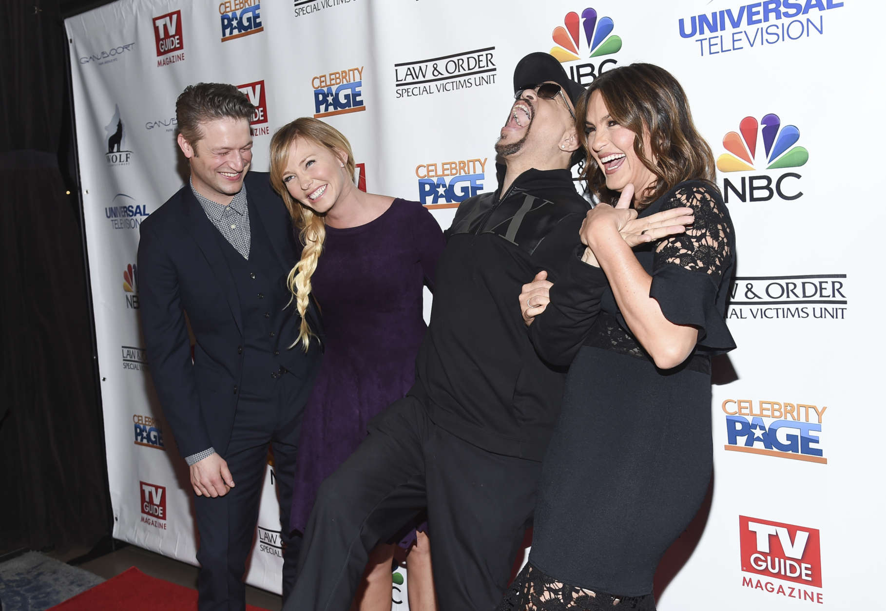 Actors, from left, Peter Scanavino, Kelli Giddish, Ice-T and Mariska Hargitay pose together at TV Guide Magazine's "Law &amp; Order: Special Victims Unit" 400th episode celebration at the Gansevoort Park Avenue on Wednesday, Jan. 11, 2017, in New York. (Photo by Evan Agostini/Invision/AP)