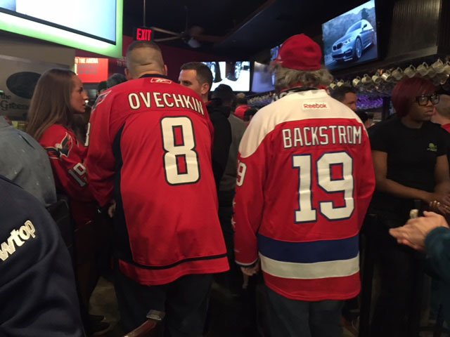  Caps fans spotted at the Green Turtle in downtown D.C. (WTOP/Jenny Glick) 