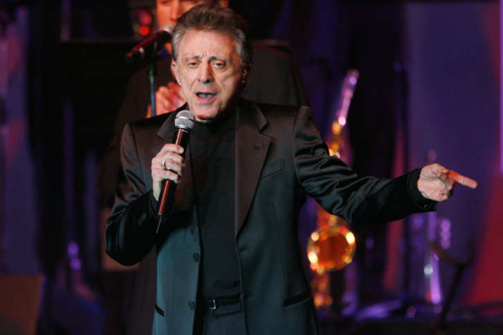 Frankie Valli croons into The Hippodrome, Warner Theatre | WTOP