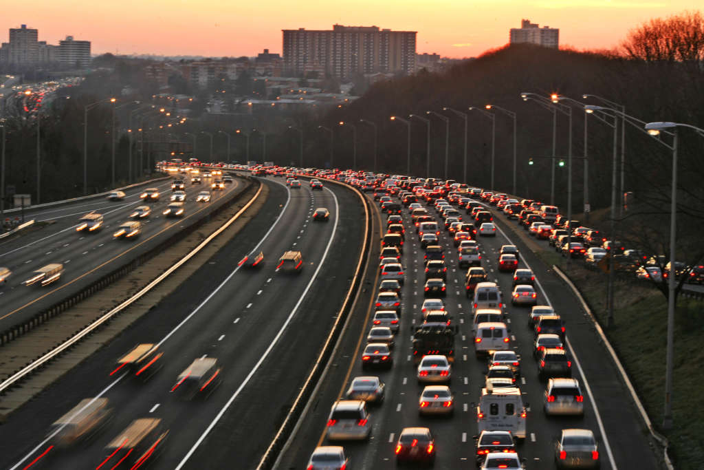 Survey: Drivers would take pay cut to avoid Northern Virginia commutes