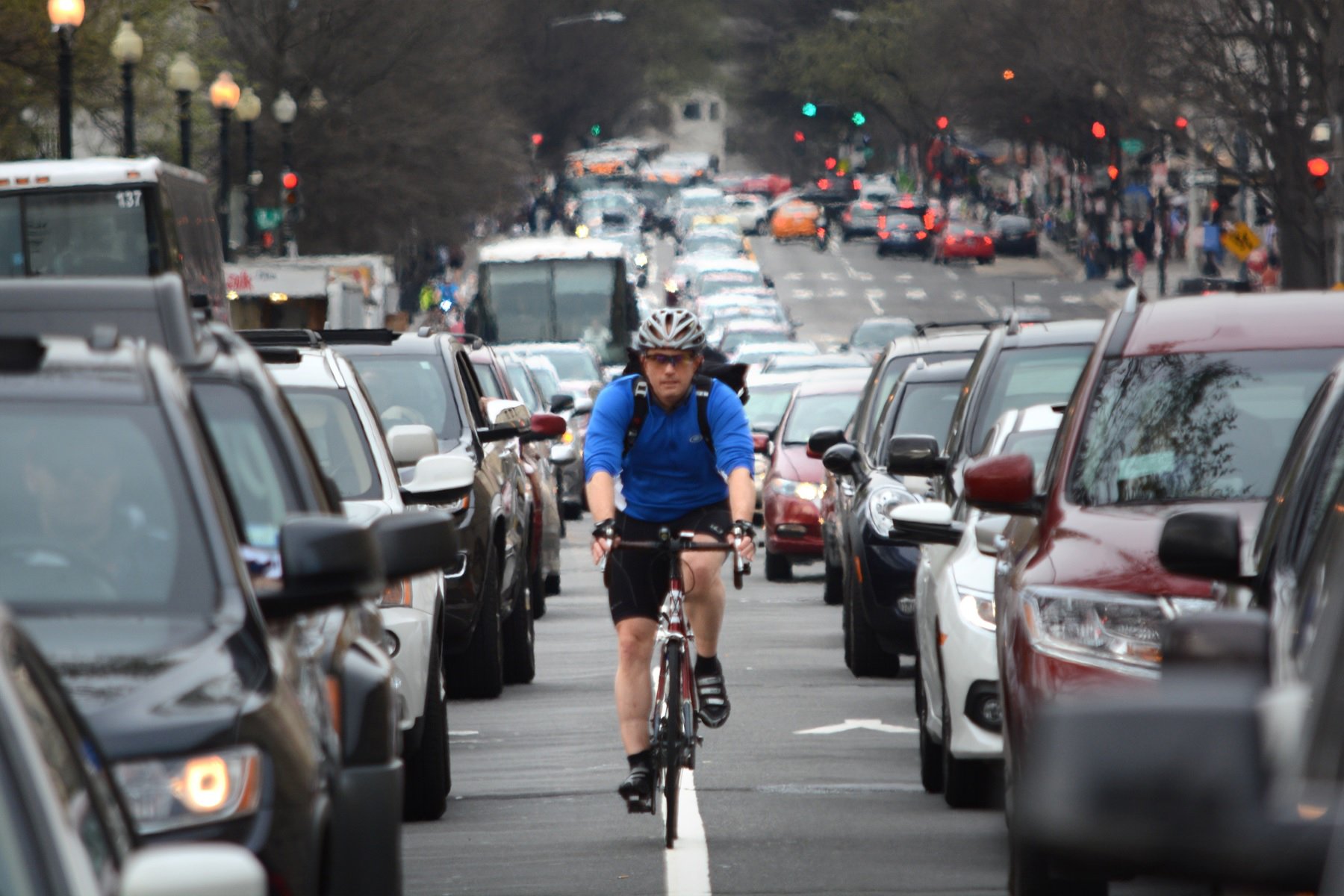 Surprising stats: How many people bike to work around DC and more | WTOP