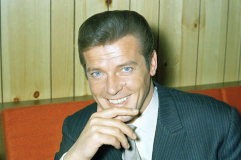 James Bond star Roger Moore dies