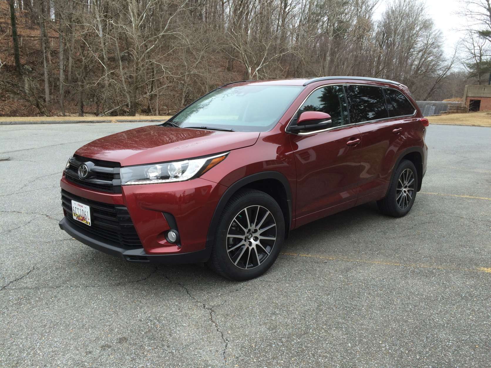 One of the stalwarts that seems to adapt to the ever-changing midsize crossover market is the Toyota Highlander with its updates for 2017. (WTOP/Mike Parris) 