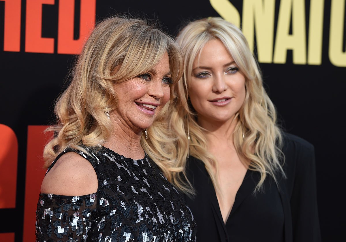 Goldie Hawn, left, and Kate Hudson arrive at the Los Angeles premiere of "Snatched" at the Regency Village Theatre on Wednesday, May 10, 2017. (Photo by Jordan Strauss/Invision/AP)