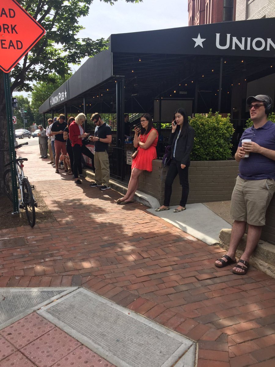 A line around the corner Thursday morning waiting to get in for the ultimate D.C. event: Former FBI Director James Comey's Senate testimony. (WTOP/Anna Isaacs)