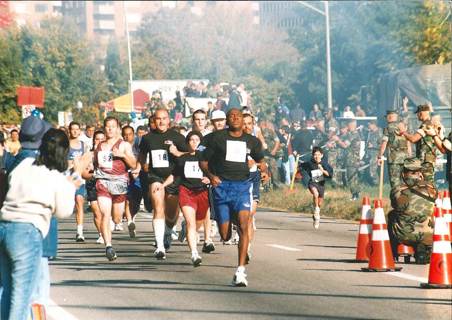 A group of runners in the Marine Corps Marathon. Year not known. (Courtesy Marine Corps Marathon)