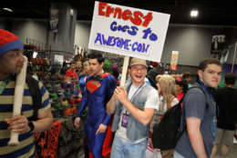 Wes Whitlock of Baltimore, MD, dresses as the 80s television and movie character Ernest P. Worrell during the first day of Awesome Con at the Walter E. Washington Convention Center June 16, 2017 in Washington, DC. Thousands of fans of popular culture, fantasy and science fiction will gather for the three-day convention that includes comic books, collectibles, toys, games, original art, cosplay and Marvel Comics legend Stan Lee.  (Photo by Chip Somodevilla/Getty Images)