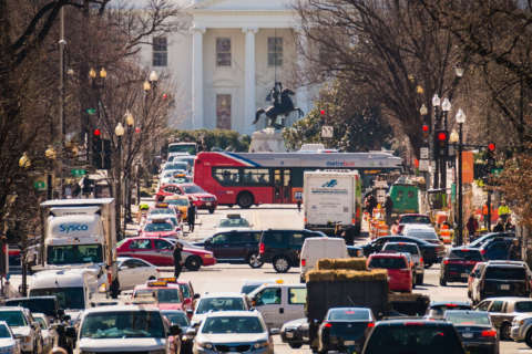Too many cars? DC to consider tolls, congestion pricing