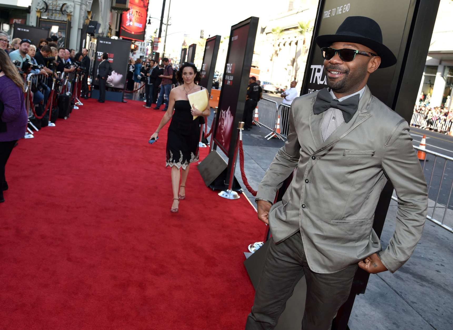 Nelsan Ellis arrives at the Los Angeles premiere of the 7th and final season of "True Blood" at the TCL Chinese Theatre on Tuesday, June 17, 2014. (Photo by John Shearer/Invision/AP)