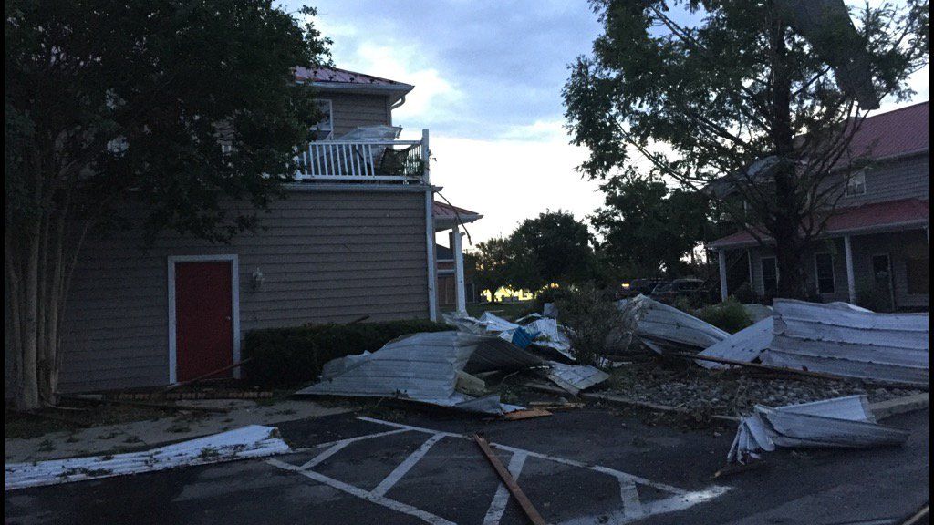 Residents in Queen Anne's County, Maryland, face the aftermaths of a storm that ripped through the area early Monday. (WTOP/Kristi King)