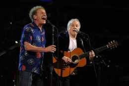 NEW YORK - OCTOBER 29:  Art Garfunkel and Paul Simon perform onstage at the 25th Anniversary Rock &amp; Roll Hall of Fame Concert at Madison Square Garden on October 29, 2009 in New York City.  (Photo by Stephen Lovekin/Getty Images)