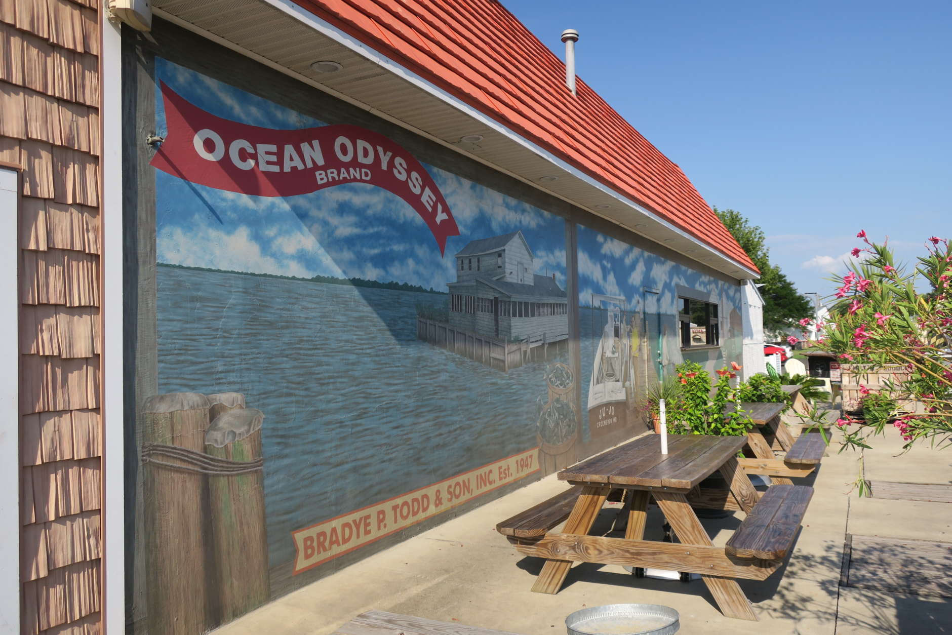 Ocean Odyssey is on U.S. 50 in Cambridge, Maryland. (WTOP/Ed Kelleher)