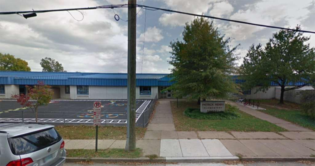 Patrick Henry Elementary School wants to add four relocatable classrooms, increasing the total capacy to 703. (Courtesy ARL Now via Google Maps)
