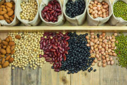 Eating beans and nuts on a daily basis can add years to your life. (Thinkstock)