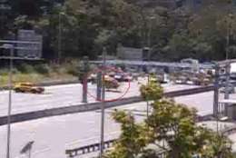 Northbound lanes on I-95 were shut down Sunday afternoon due to a Medevac rescue. (WTOP)