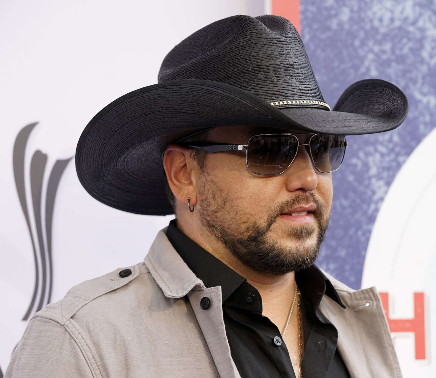 Jason Aldean arrives at the 11th annual ACM Honors at Ryman Auditorium on Wednesday, Aug. 23, 2017, in Nashville, Tenn. (Photo by Sanford Myers/Invision/AP)