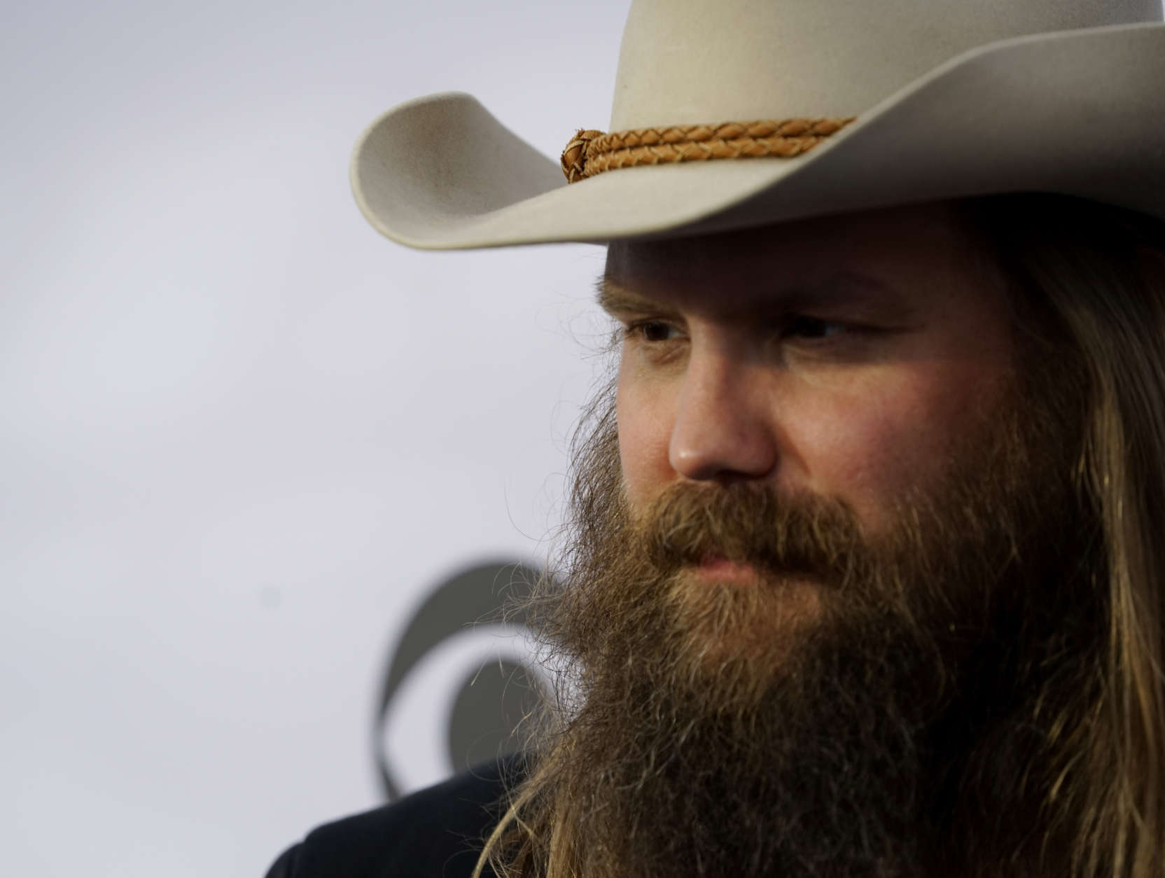 Chris Stapleton arrives at the 11th annual ACM Honors at Ryman Auditorium on Wednesday, Aug. 23, 2017, in Nashville, Tenn. (Photo by Sanford Myers/Invision/AP)