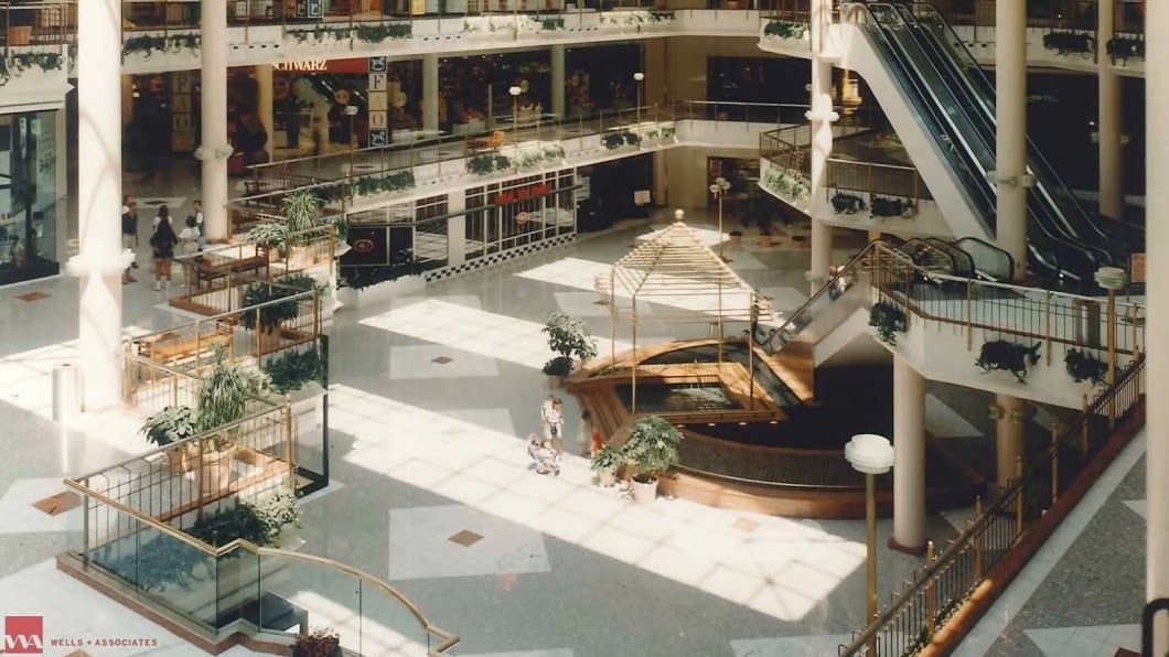 Interior of Tysons Galleria in 1990 before a 1997 renovation. (Courtesy Tysons Partnership)