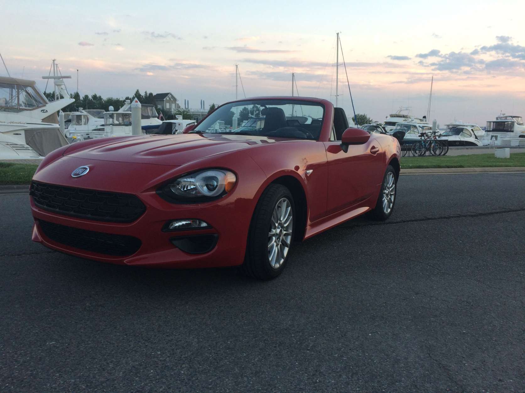 The Fiat 124 Spider front end styling is a bit bigger with a friendly-looking face. (WTOP/Mike Parris) 
