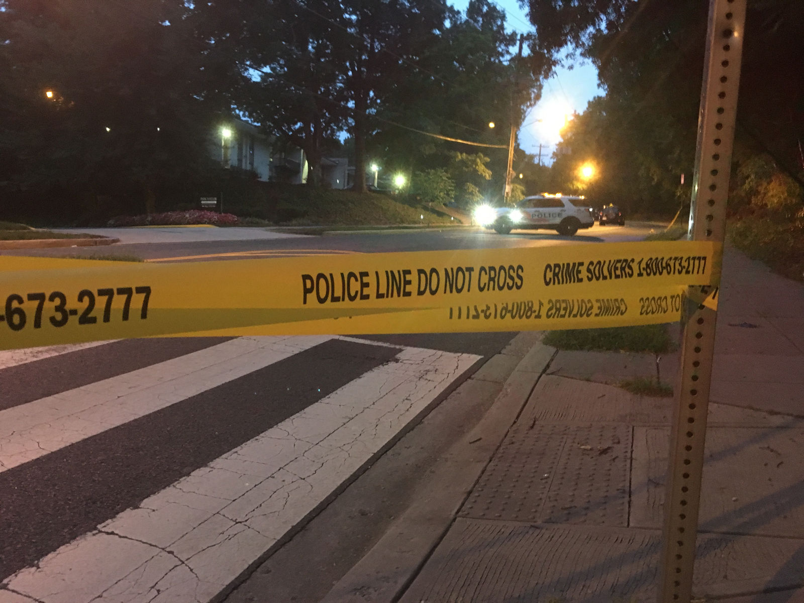 D.C. police say a suspect who was attempting to escape arrest pulled a gun on an officer before he was shot by police in Southeast D.C. on Monday night. (WTOP/Mike Murillo)