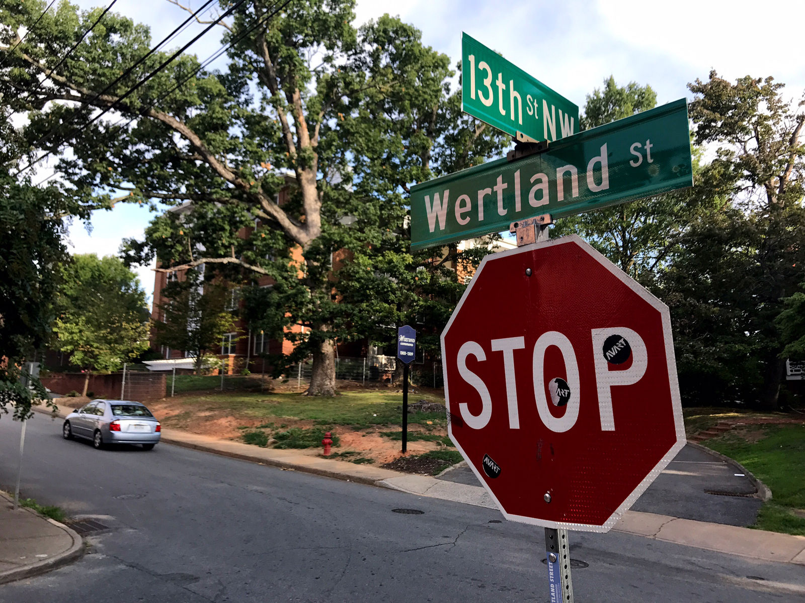 Off campus housing on Wertland Street near the University of Virginia. University president Teresa Sullivan has asked for students to cancel the Wertland Street Block Party. (WTOP/Neal Augenstein)