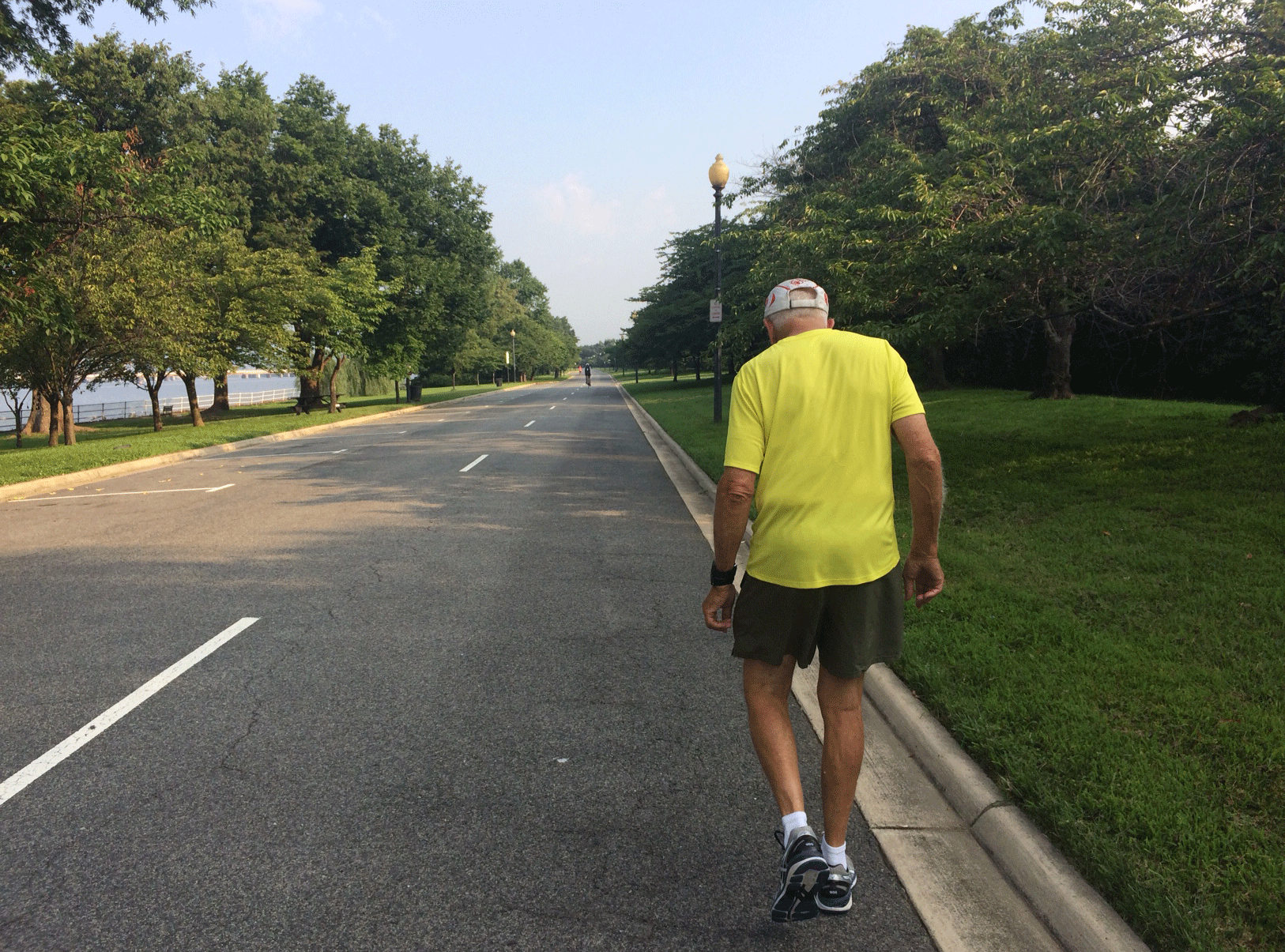 Richmond, who has run every Marine Corps Marathon since the race began more than 40 years ago, is the last remaining Groundpounder. (WTOP/Sarah Beth Hensley)