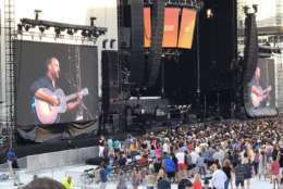 Dave Matthews welcomed fans to the concert and kicked off the music.
 (WTOP/Michelle Basch)
