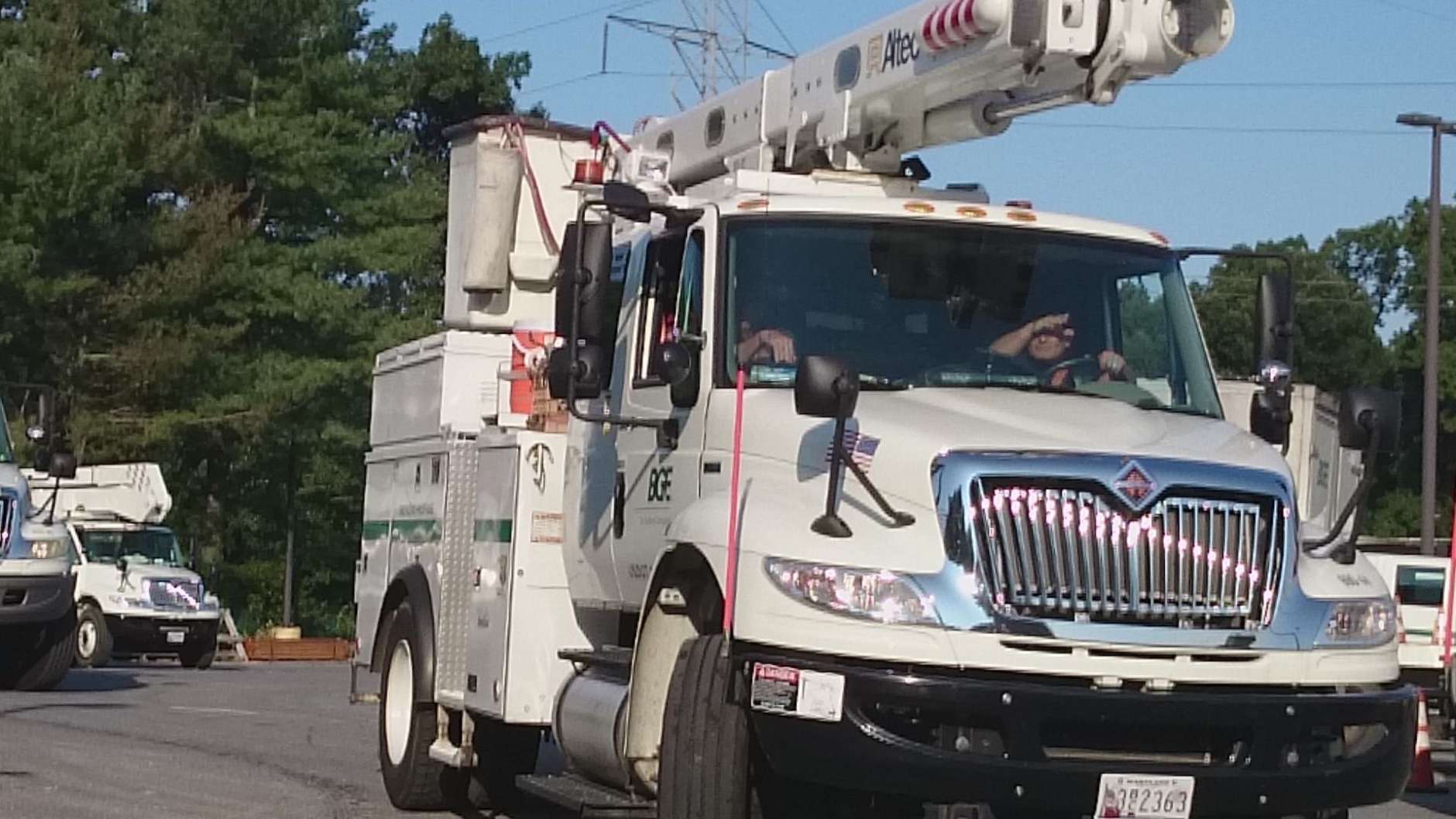 Hundreds of power crews from the D.C. metropolitan area are heading down to Florida, Georgia and wherever else they are needed to help with clean up from Hurricane Irma. (WTOP/Dennis Foley)