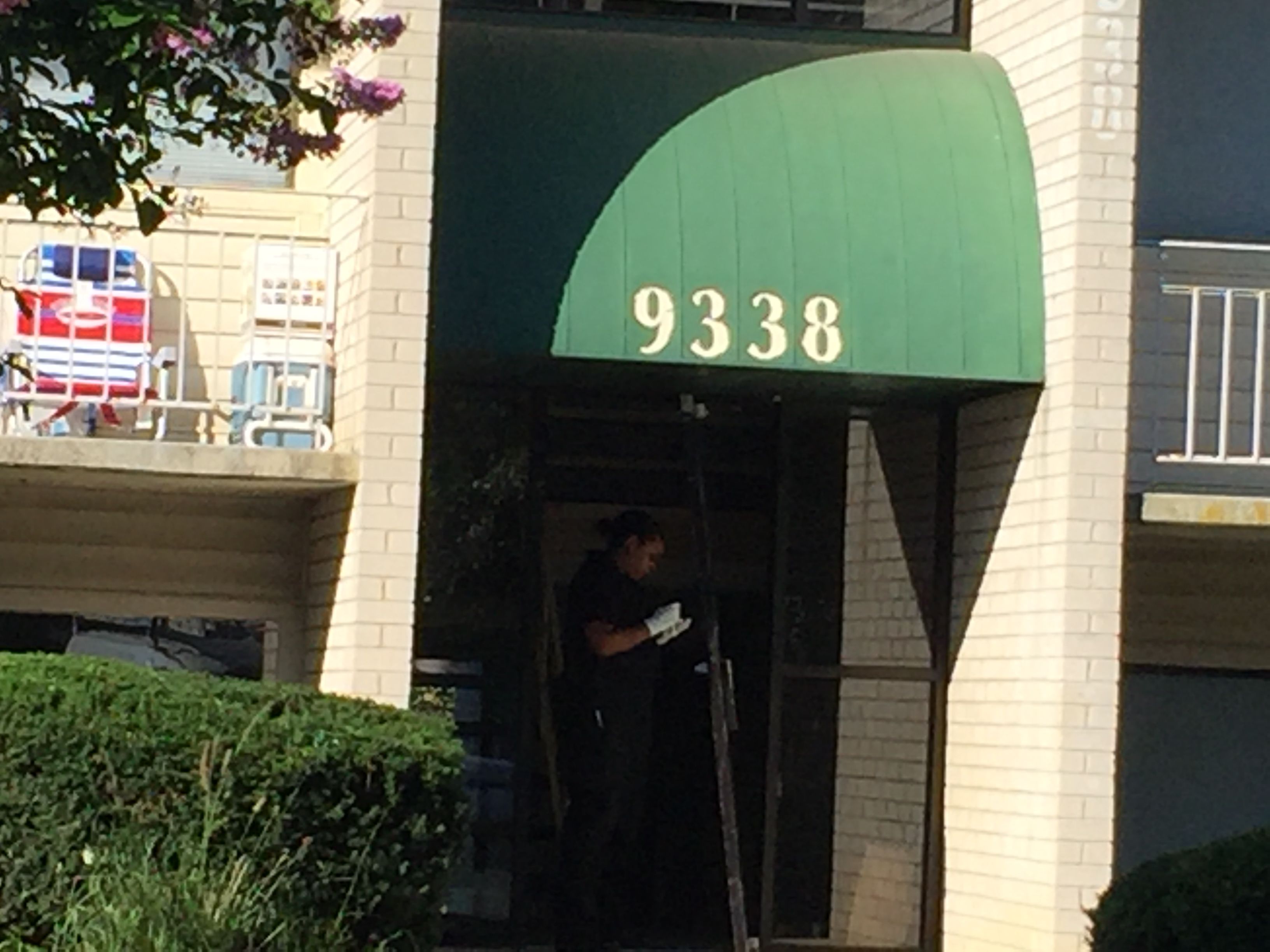 Child dies after falling 10 floors from Prince George's Co. apartment building 1 hour ago