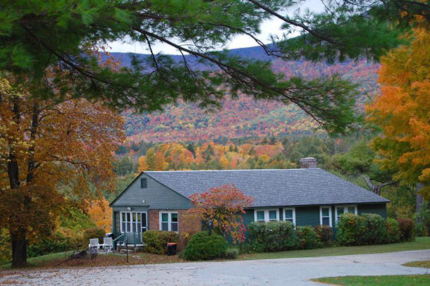 This valley town in southwest Vermont is a quiet-but-trendy spot, with plenty of art galleries and good restaurants. Visit Taylor Farm, then soar above the foliage on the Stratton Mountain Resort Gondola. (Courtesy TripAdvisor)