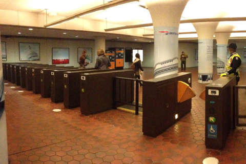 Metro looks to reduce fare jumpers but new gates raise accessibility concerns
