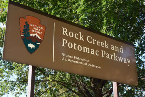 Northbound travel on Rock Creek Parkway diverted before Kennedy Center